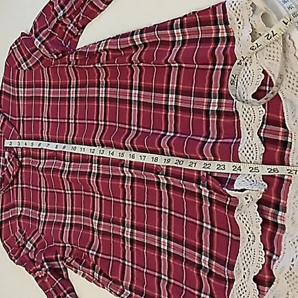 Xhilaration womens red plaid ruffled button up blouse size XL - Picture 6 of 8